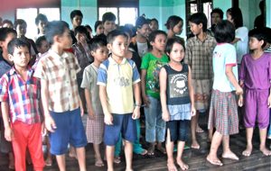 orphans in Burma